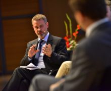 Dr. Lutz Stobbe